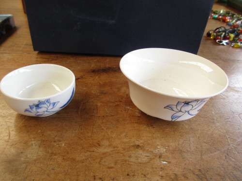 BEAUTIFUL SAKE SET NEW IN ORIGINAL BOX
