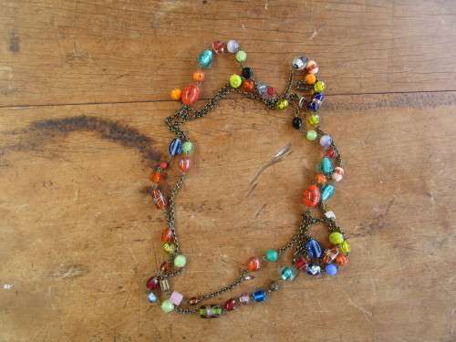 BEAUTIFUL GLASS BEADED MULTI COLOURED NECKLACE MURANO