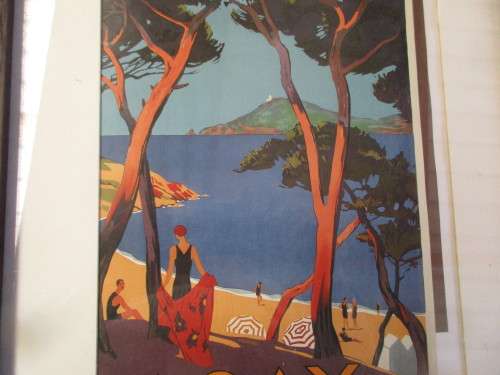 LITHOGRAPH ART DECO WOMAN WITH TOWL AT BEACH