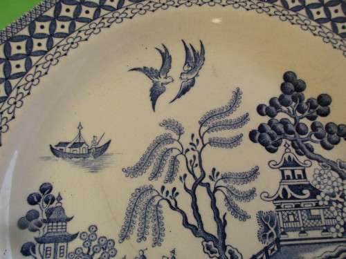 J&G MEAKIN WILLOW IRONSTONE BLUE AND WHITE PLATE