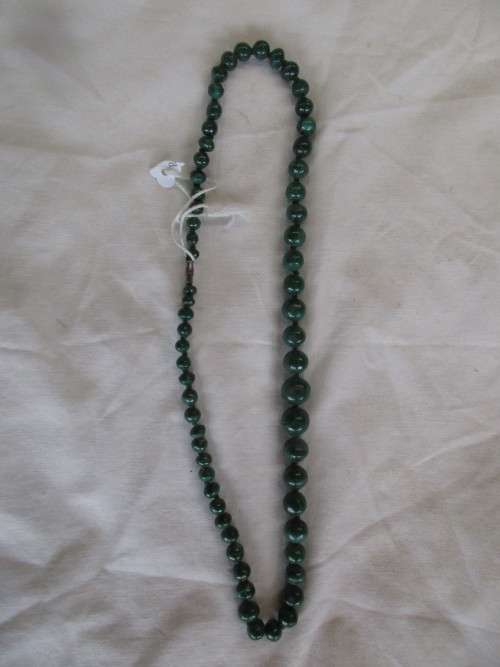 MALACHITE GREEN NECKLACE