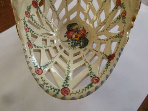 BEAUTIFUL ZENITH GOUDA BASKET HANDPAINTED