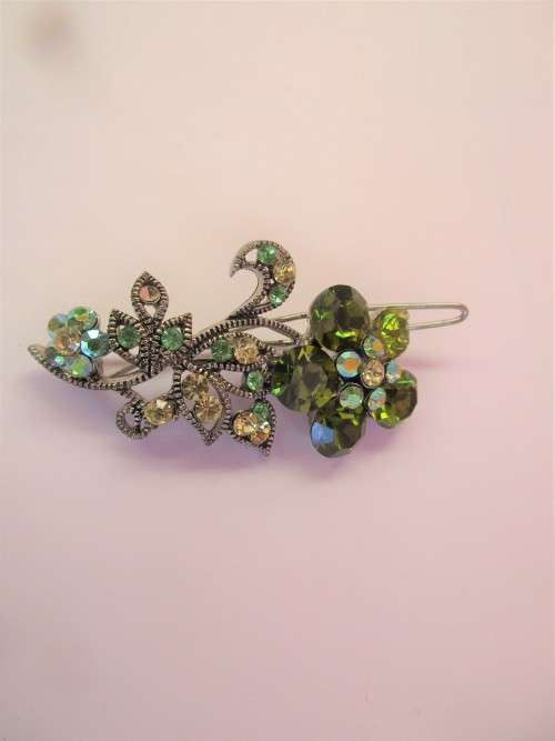 STUNNING TWO 1960'S BROOCHES