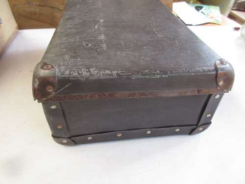 LOVELY OLD SMALL BROWN SUITCASE VULCALITE