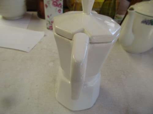 EXPOSITION PAILATELIQUE PARIS COFFEE POT