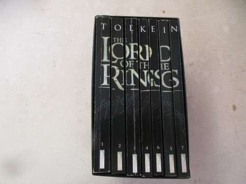 J R TOLKIEN 7 BOOK SET IN SLIP CASE LORD OF THE RINGS 2001