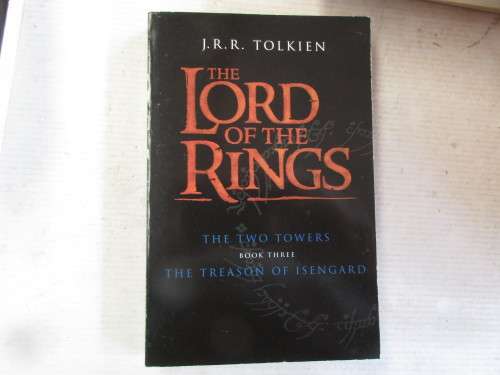 J R TOLKIEN 7 BOOK SET IN SLIP CASE LORD OF THE RINGS 2001