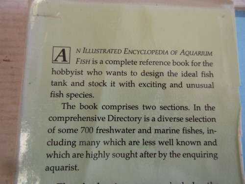 AN ILLUSTRATED ENCYLOPEDIA OF AQUARIUM FISH