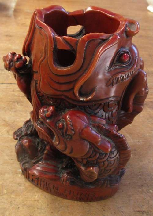 BEAUTIFUL CHINESE RED RESIN  FISH AND DRAGON  VASE