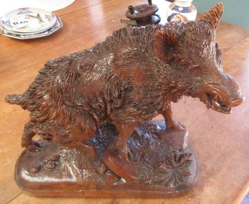 BEAUTIFUL BIG  WOOD CARVED WARTHOG