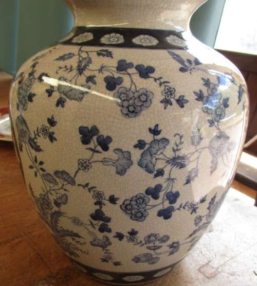 BEAUTIFUL BIG CHINESE  VASE BLUE UNDERGLAZE