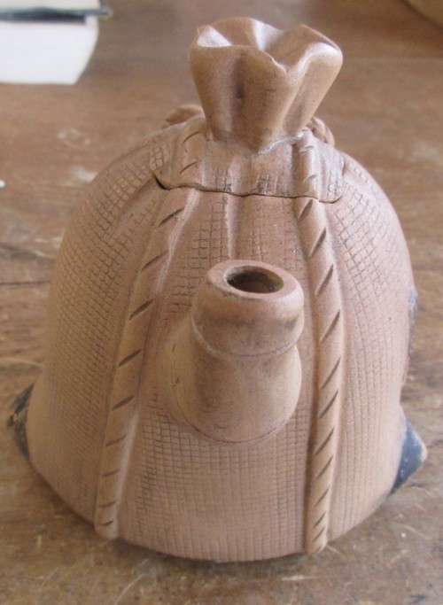 BEAUTIFUL CHINESE POTTERY TEAPOT IN SHAPE OF A -WOVEN WATER GOURD