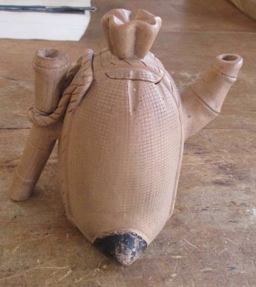 BEAUTIFUL CHINESE POTTERY TEAPOT IN SHAPE OF A -WOVEN WATER GOURD