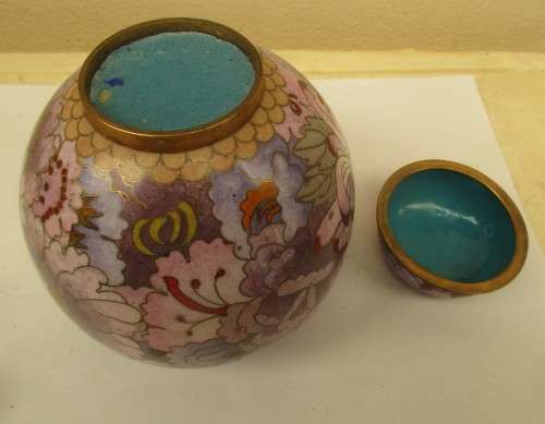 ABSOLUTELY BEAUTIFUL PAIR CHINESE CLOISONNE GINGER JARS