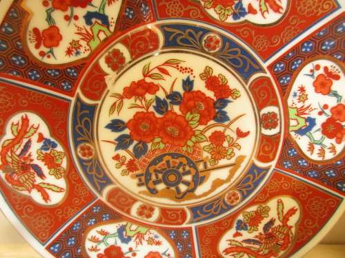 PAIR JAPANESE PROBABLY IMARI PLATES