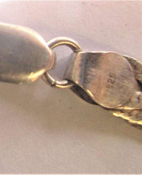 BEAUTIFUL STERLING 925 SOLID SILVER  NECKLACE