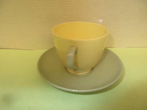 BEAUTIFUL THREE COPELAND SPODE MEADOWSWEET COFFEE CUPS AND FOUR SAUCERS c1960`s