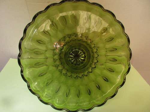 CARNIVAL GLASS GREEN FOOTED CAKE STAND c 1960`s