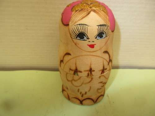 BEAUTIFUL  HANDPAINTED ON WOOD   THREE  DOLLS WHICH FIT INTO EACH OTHER (RUSSIAN DOLL STYLE)