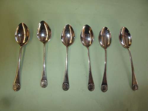 BEAUTIFUL SET OF SIX  A J BAILEY  BIRMINGHAM SILVER TEASPOONS  1969 MARKED `U`