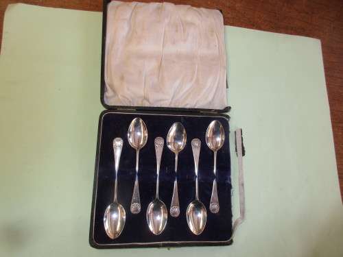 BEAUTIFUL SET OF SIX  A J BAILEY  BIRMINGHAM SILVER TEASPOONS  1969 MARKED `U`