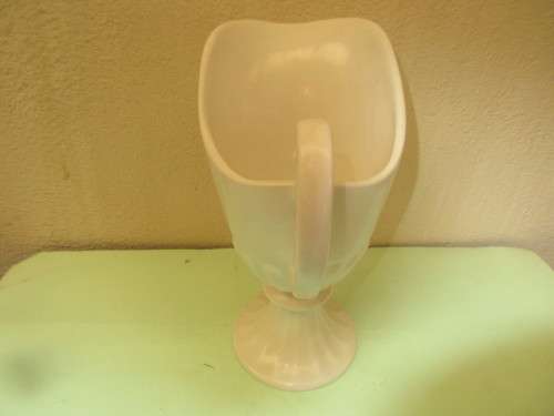 BEAUTIFUL BESWICK HELMET SHAPE JUG MATT WHITE