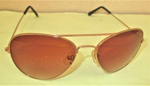 BEAUTIFUL RETRO 50`S SUNGLASSES ( TRAFFIC COP STYLE)