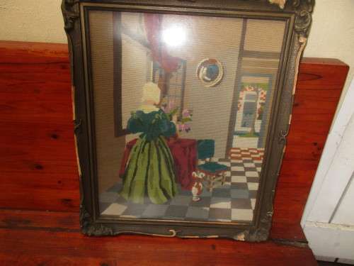 BEAUTIFUL TAPESTRY LADY ARRANGING FLOWERS