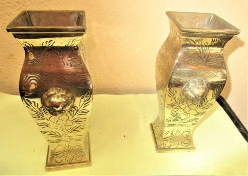 BEAUTIFUL 1920`S HEAVY BRASS CHINESE VASES LION MASK HANDLES