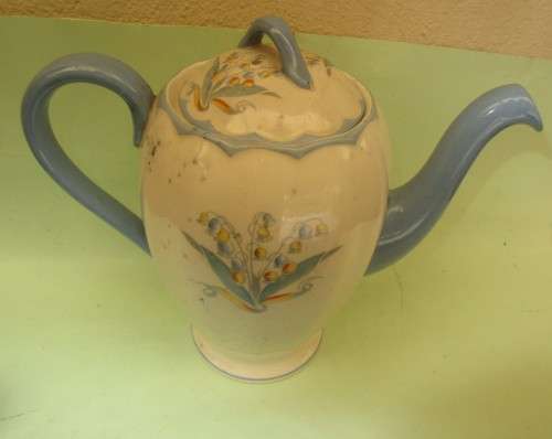 GRINDLEYS ENGLAND CREAMPETAL LILAC  COFFEE POT c 1960