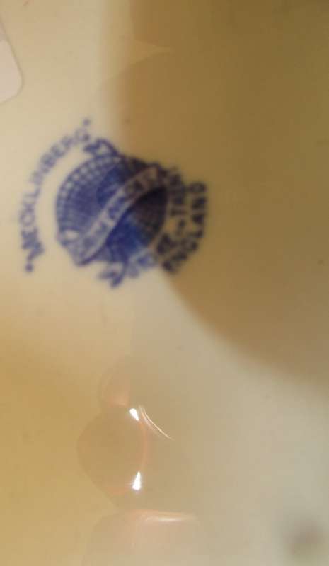 GRIM WADES  BLUE AND WHITE VEGETABLE DISH c 1930