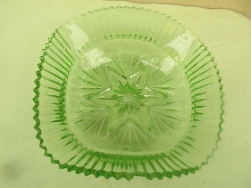 BEAUTIFUL GREEN  1950`s  SALAD BOWL