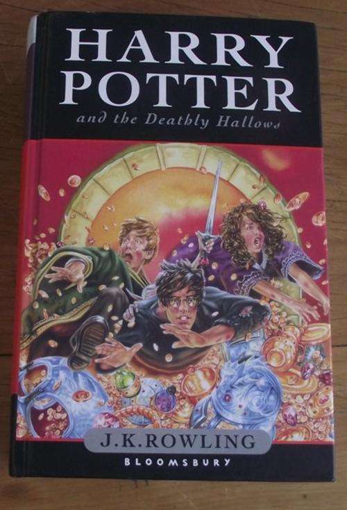 HARRY POTTER AND THE DEATHLY HALLOW