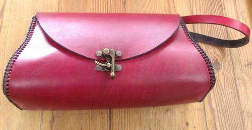RED LEATHER BAG