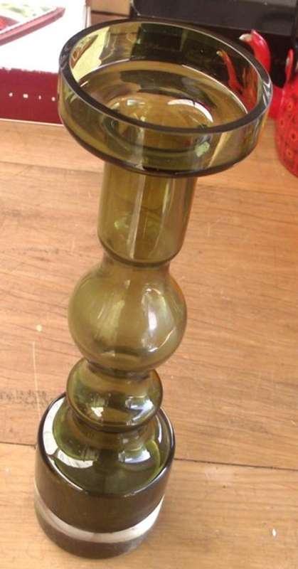 GREEN FREE FORM SHAPED VASE/CANDLESTICK
