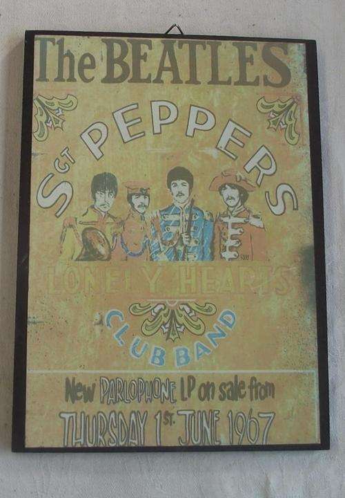 THE BEATLES SGT PEPPERS  CLUB BAND