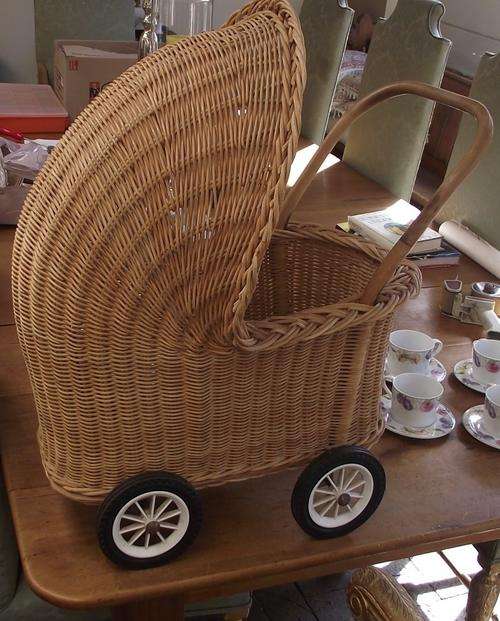 LOVELY WICKER PRAM