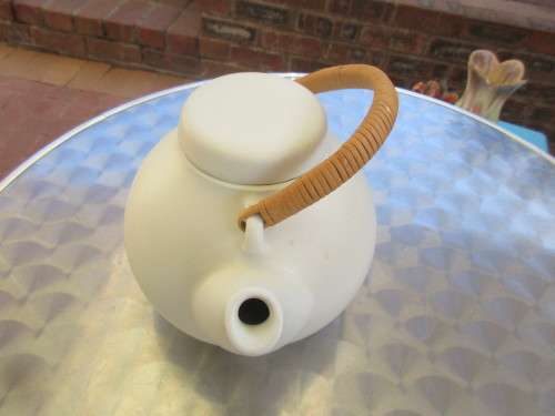 ARABIA FINLAND MATT WHITE TEAPOT WITH WICKER HANDLE