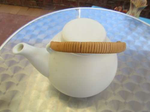 ARABIA FINLAND MATT WHITE TEAPOT WITH WICKER HANDLE