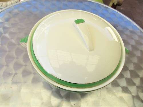 BEAUTIFUL ART DECO GREEN AND CREAM VEGETABLE DISH ENGLAND
