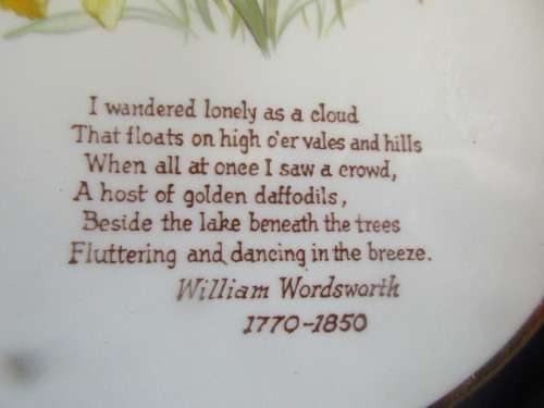 BEAUTIFUL WEATHERBY PLATE  WITH DAFFODILS AND WORDSWORTH POEM.