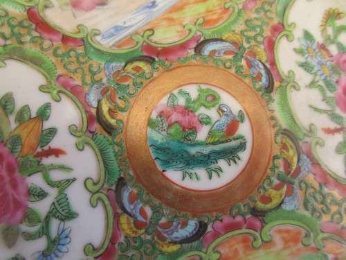 ABSOLUTELY BEAUTIFUL CHINESE FAMILLE ROSE PLATE HANDPAINTED ENAMEL UNDERGLAZE c 1890`s