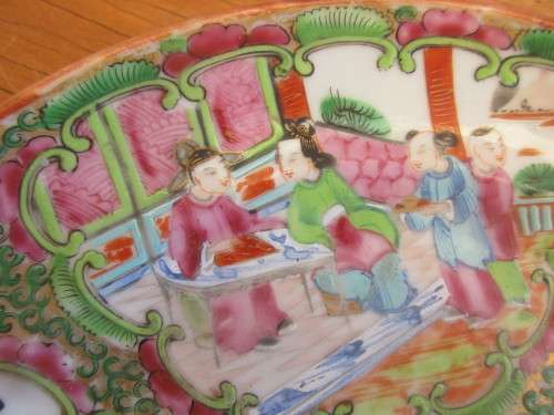 ABSOLUTELY BEAUTIFUL CHINESE FAMILLE ROSE PLATE HANDPAINTED ENAMEL UNDERGLAZE c 1890`s