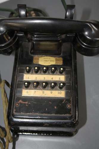 Siemans Brothers bakelite push button phone 1930's