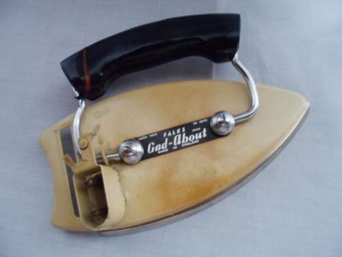 Antique Falk's Dag-About Traveller's Iron