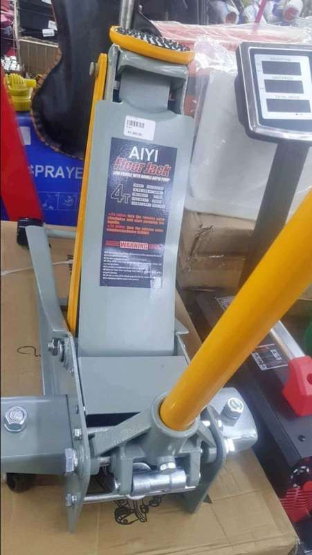 Low-profile 4ton Trolley hydraulic Garage jack