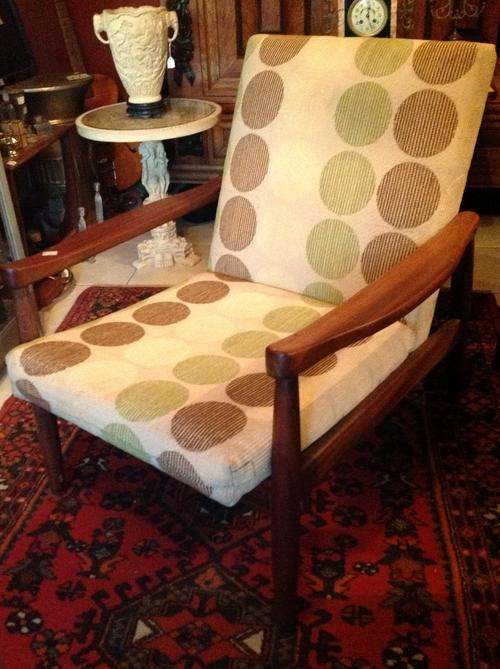 RETRO ARM CHAIR WITH  " DOT'S " (  PAIR AVAILABLE )