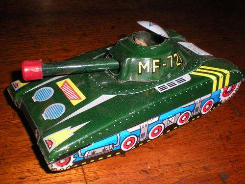 LIGHT TANK - BOXED - MINT CONDITION