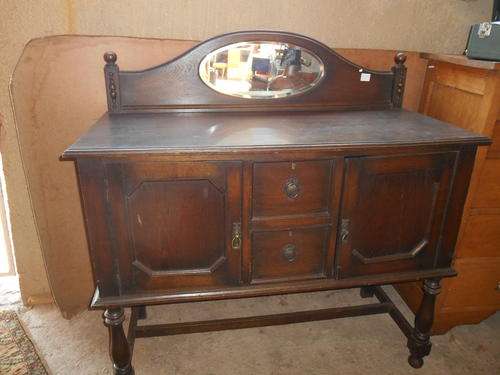 OAK MIRROR BACK SIDEBOARD - SPECIAL-