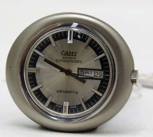 AN UNUSED SUPER AUTOMATIC PICADILLY DAY/DATE WATCH